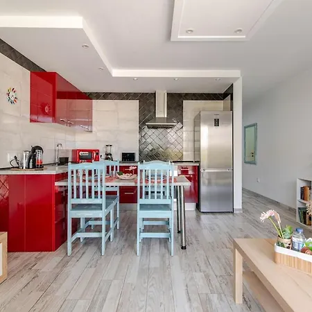 Refreshing Oasis Apartment